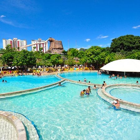 Caldas Novas Imperio Romano Com 1 Dia No Acqua Park エクステリア 写真
