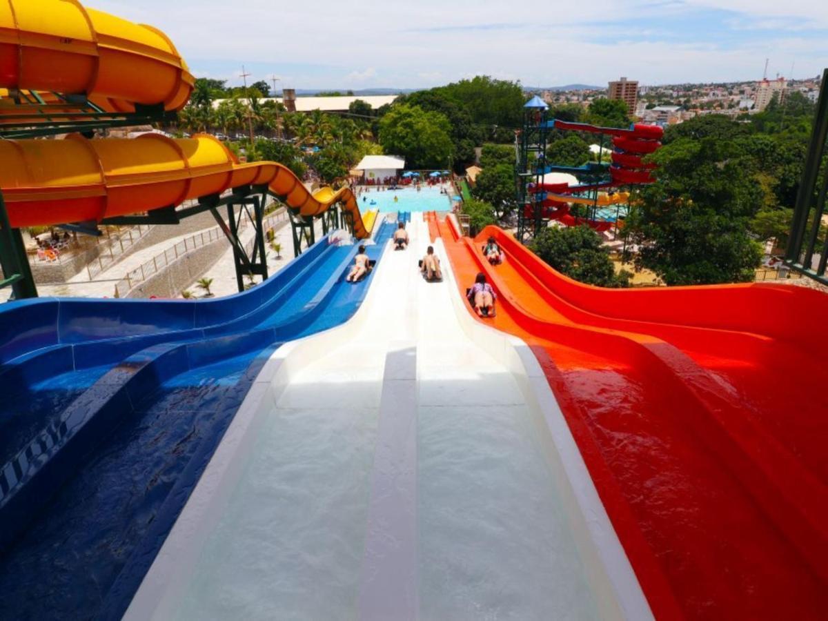 Caldas Novas Imperio Romano Com 1 Dia No Acqua Park エクステリア 写真